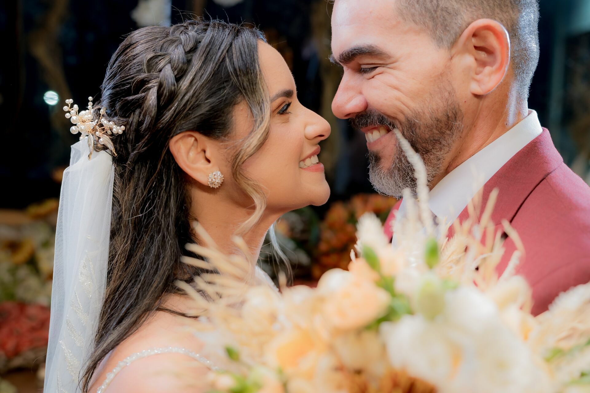 Foto Como escolher o fotógrafo ideal para o seu casamento Foto Como escolher o fotógrafo ideal para o seu casamento - Imagem 2