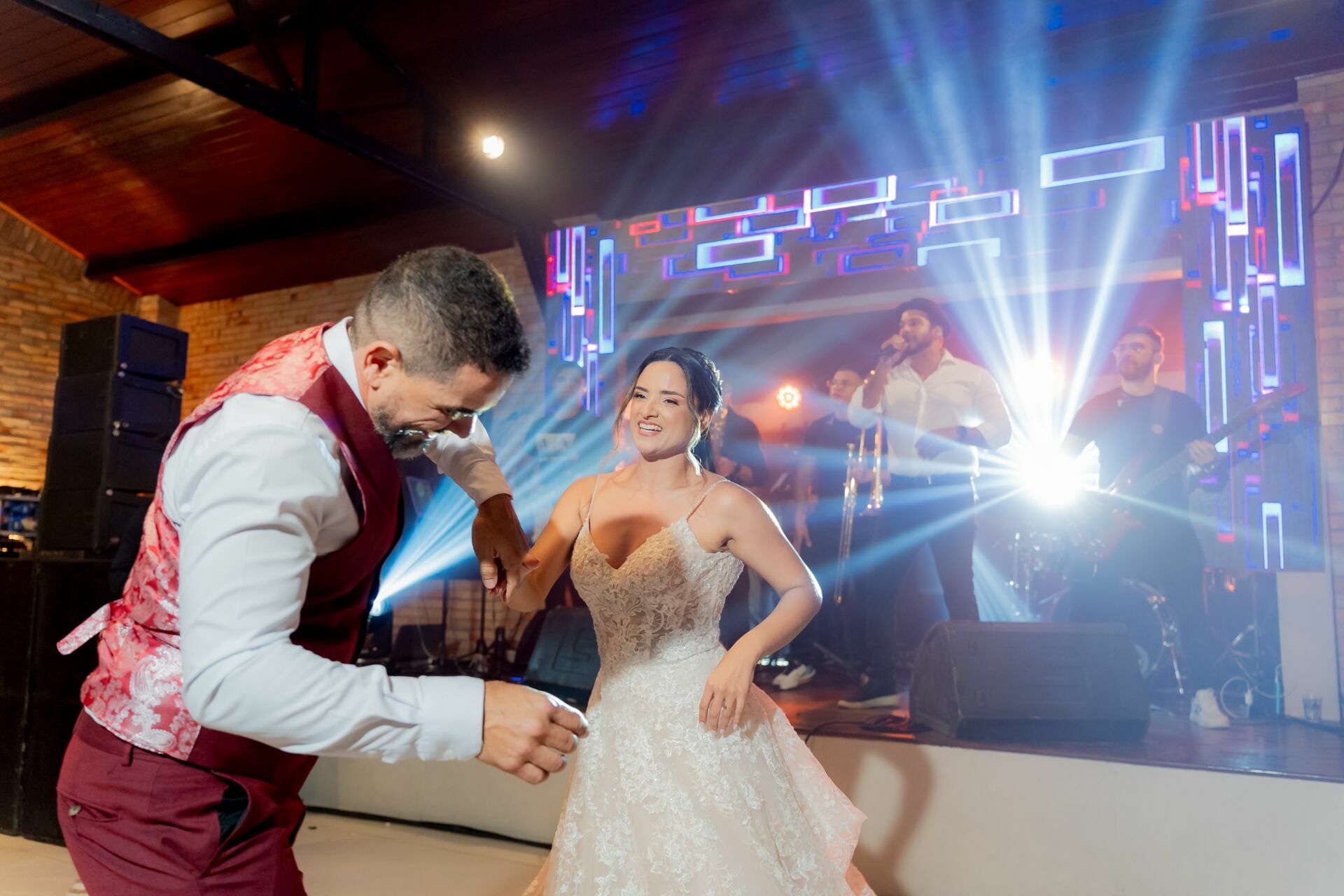 Foto Como escolher o fotógrafo ideal para o seu casamento Foto Como escolher o fotógrafo ideal para o seu casamento - Imagem 5